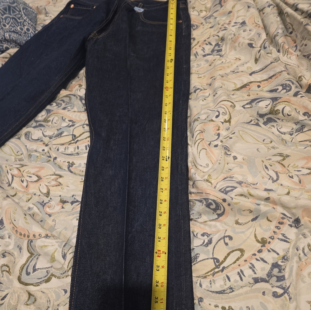 Levi's - Picture 6 of 8
